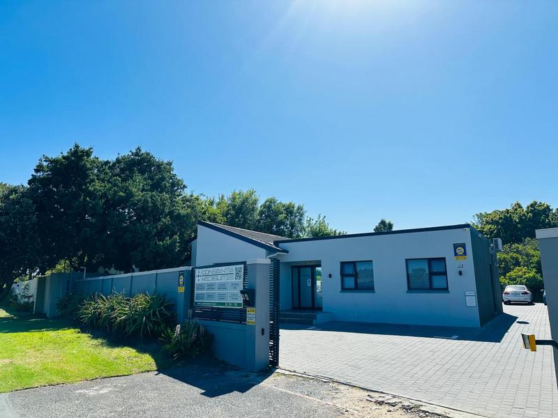To Let commercial Property for Rent in Constantia Western Cape